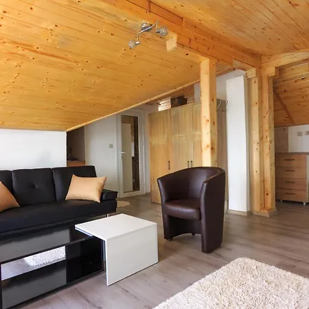 Vendégház Rezos 3*